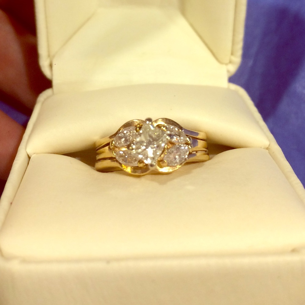 Diamond wedding set